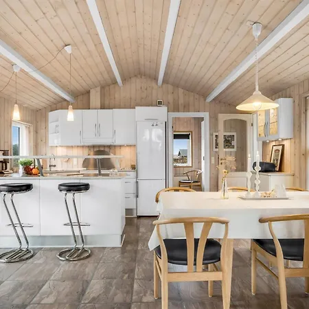 Dom wakacyjny Dagmar - 500m From The Sea By Interhome Hjørring